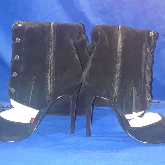 High Class Stiletto Tied Knee-High Boots - Picture 3 of 5